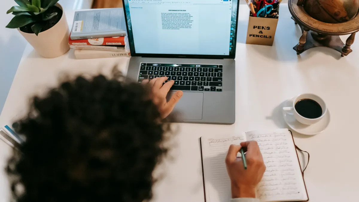 How to Choose Article Writing Software